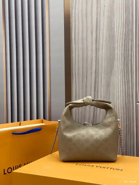 Cheap WHY PM KNOT LOUIS VUITTON 0507